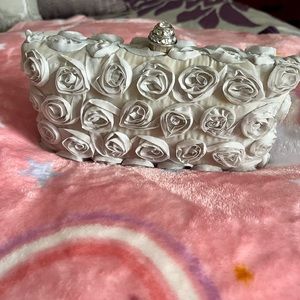 Rosette evening clutch w/ strap